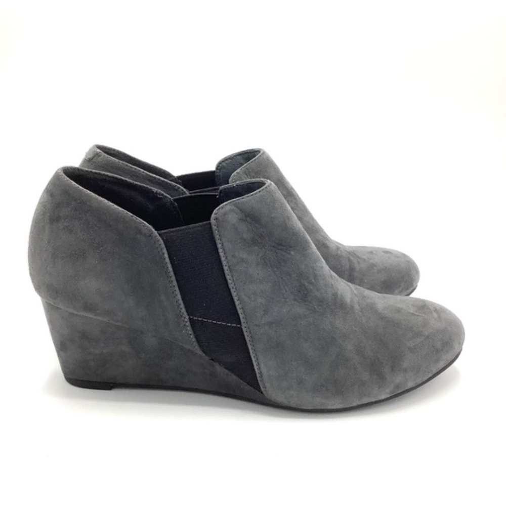 Vionic‎ Women Wedge Shoes Suede Ankle Bootie Size 6